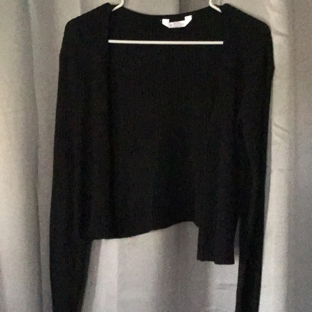 No Boundries cropped black sweater
